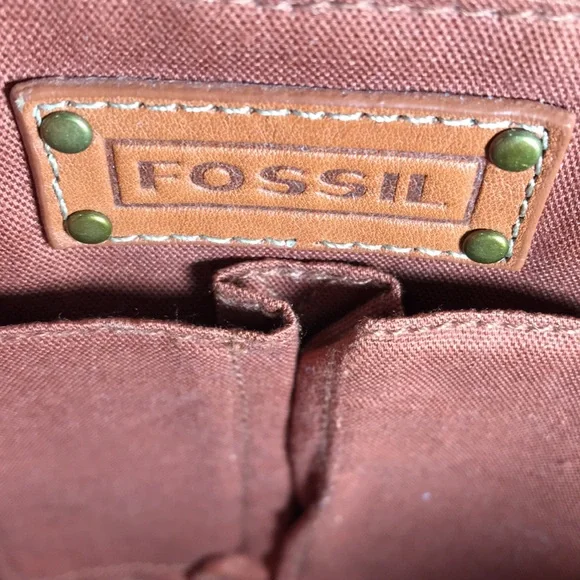 Fossil Tan Leather Crossbody Purse Bag - Picture 9 of 9